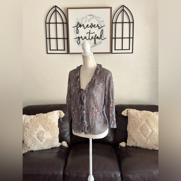 J Jill Floral Embroidered Gray Tie Front Cardigan Boho Size S Hippie Casual - Picture 8 of 11